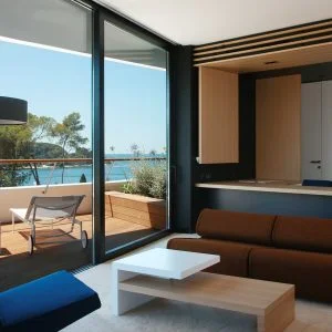 Accomodation
