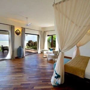 Accomodation