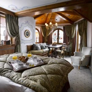 Accomodation